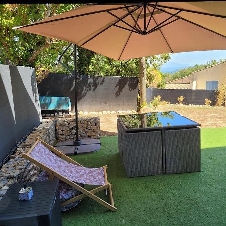 Appartement Tout Equipe En Rez-De-Jardin Entre Gard Et Ardeche Saint-Julien-de-Peyrolas Kültér fotó