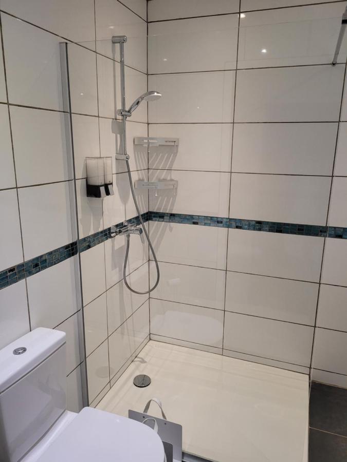 Appartement Tout Equipe En Rez-De-Jardin Entre Gard Et Ardeche Saint-Julien-de-Peyrolas Kültér fotó